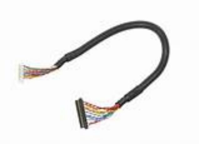 Кабель LVDS AWG26-28 для передачи промышленных данных с материалом из PVC и номинальным напряжением 300 В